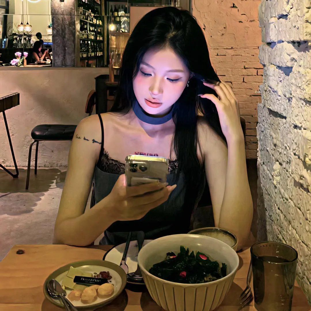 修业魔女璐璐萌 封面