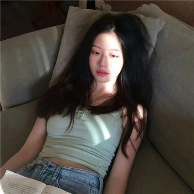 记忆中的玛妮 封面